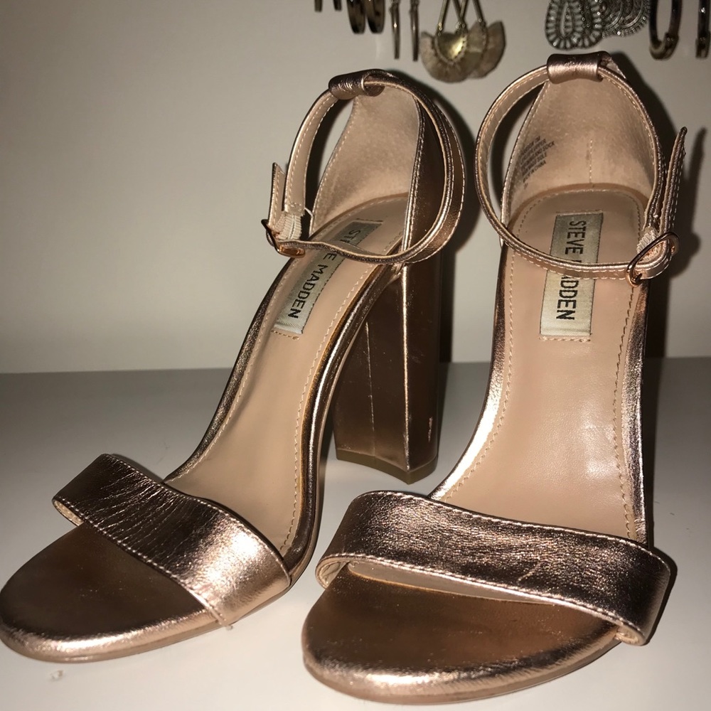 Rose Metallic Size 7 Steve Madden Heels